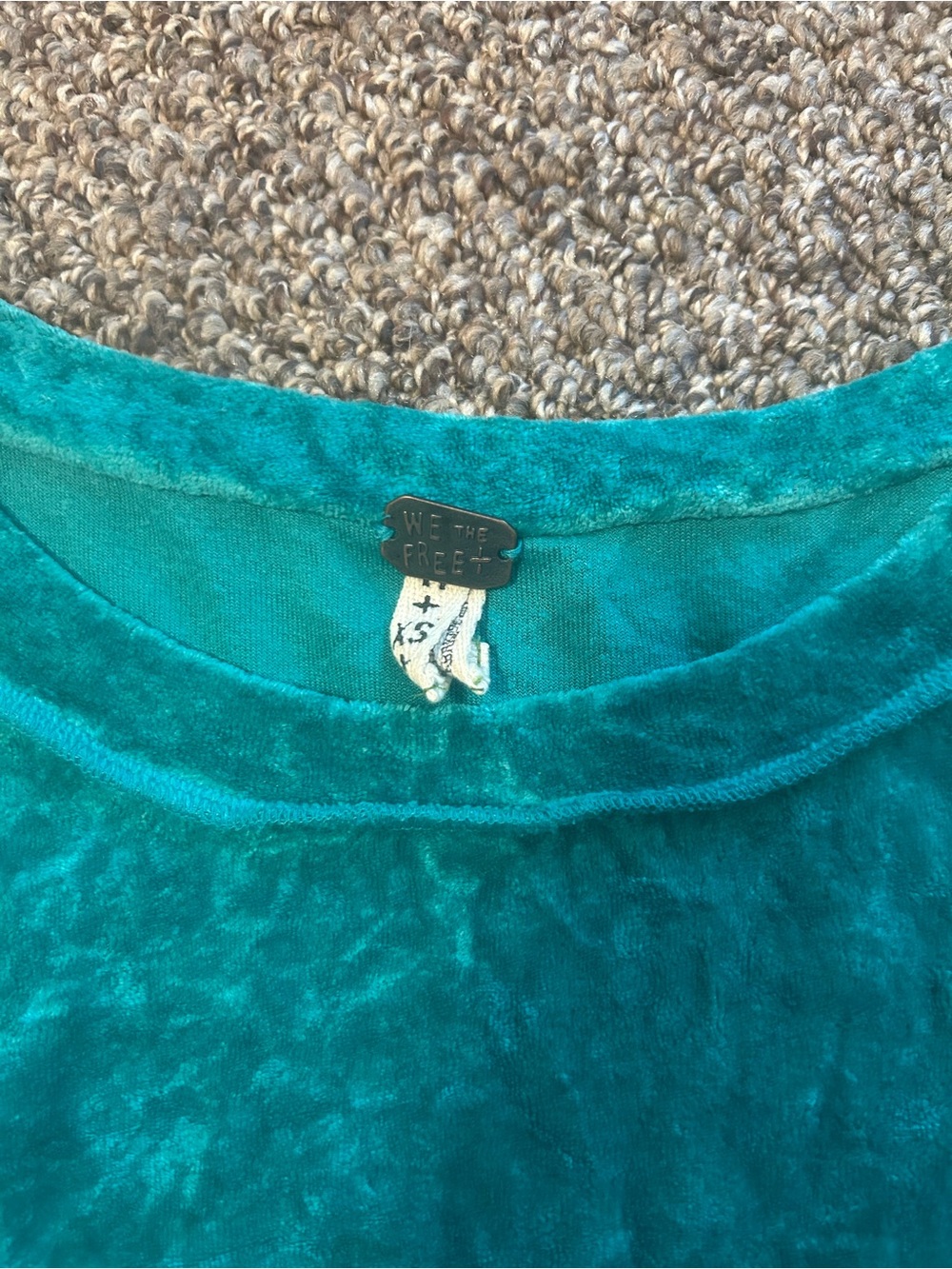 Free People XS Women’s  Long Sleeve Teal Velvet Top Fall Festive Eclectic Y2K - Picture 3 of 4